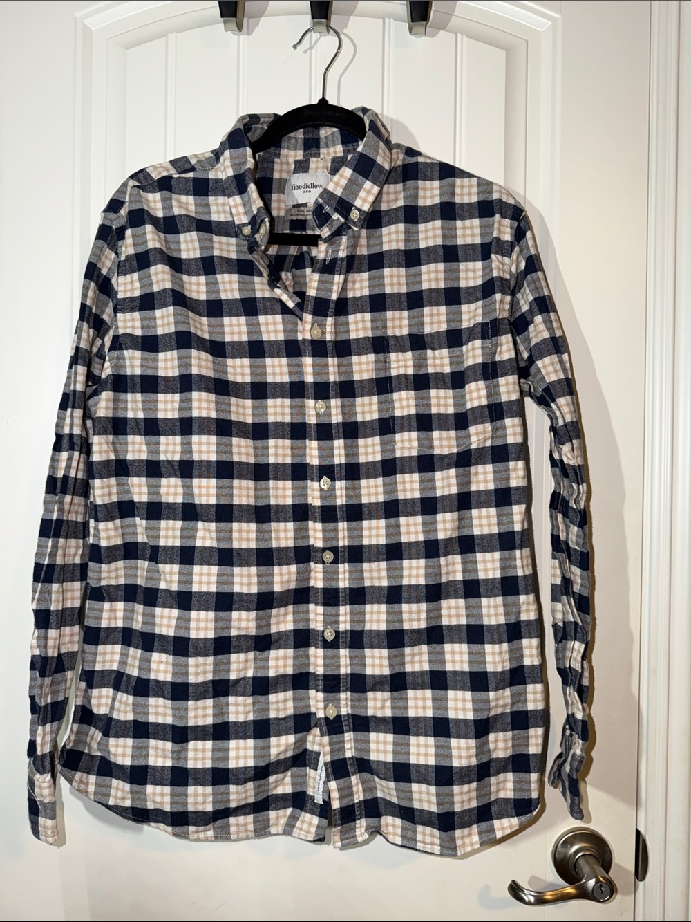 Goodfellow & Co Navy and Cream Plaid Button-Down Shirt size XL